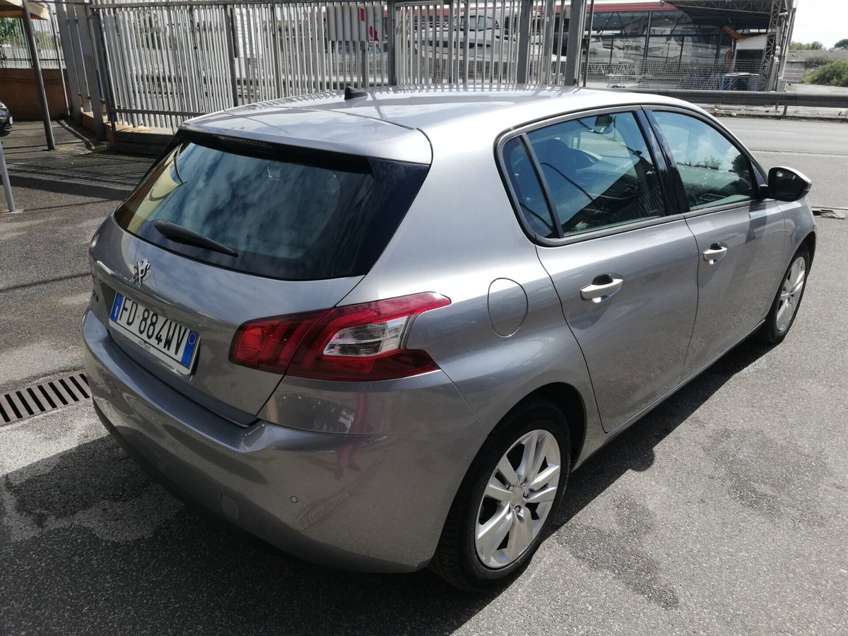 Peugeot 308 BlueHDi 120 S&S Allure (6)