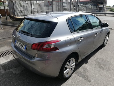 Peugeot 308 BlueHDi 120 S&S Allure (6)