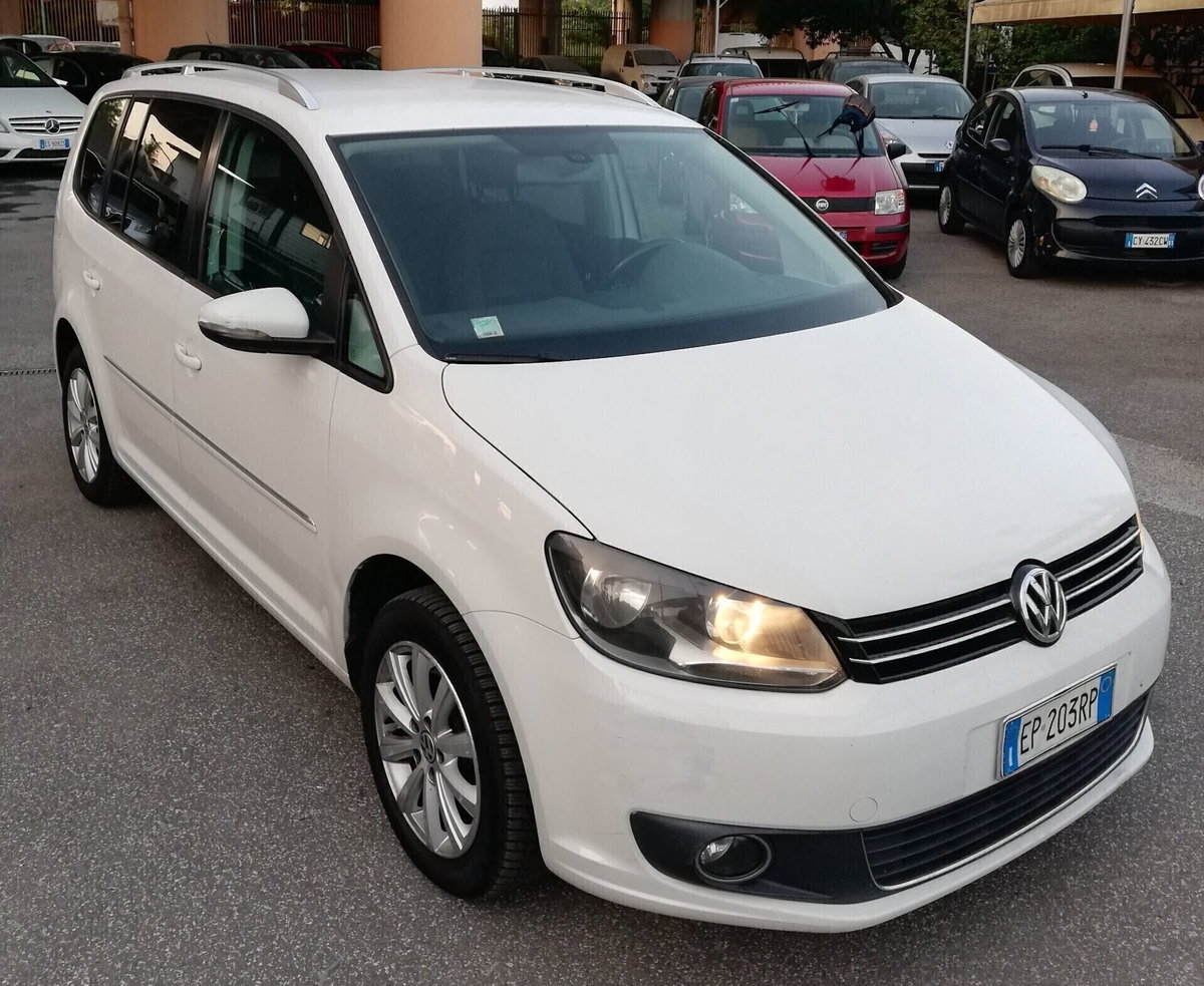 Volkswagen Touran 1.4 TSI DSG Highline EcoFuel (3)
