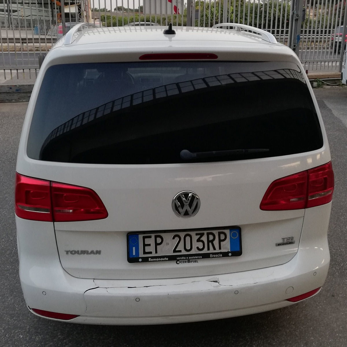 Volkswagen Touran 1.4 TSI DSG Highline EcoFuel (5)