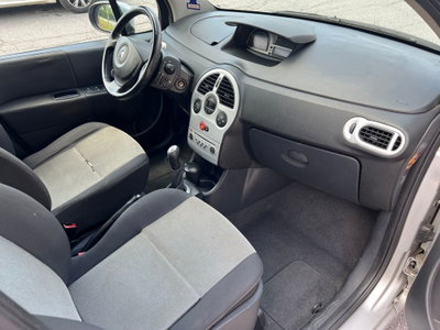 Renault Grand Modus 1.5 dCi 85CV Dynamique (7)