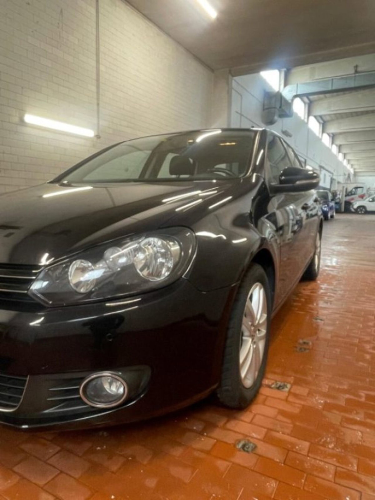 Volkswagen Golf 1.6 TDI DPF 5p. Highline (10)