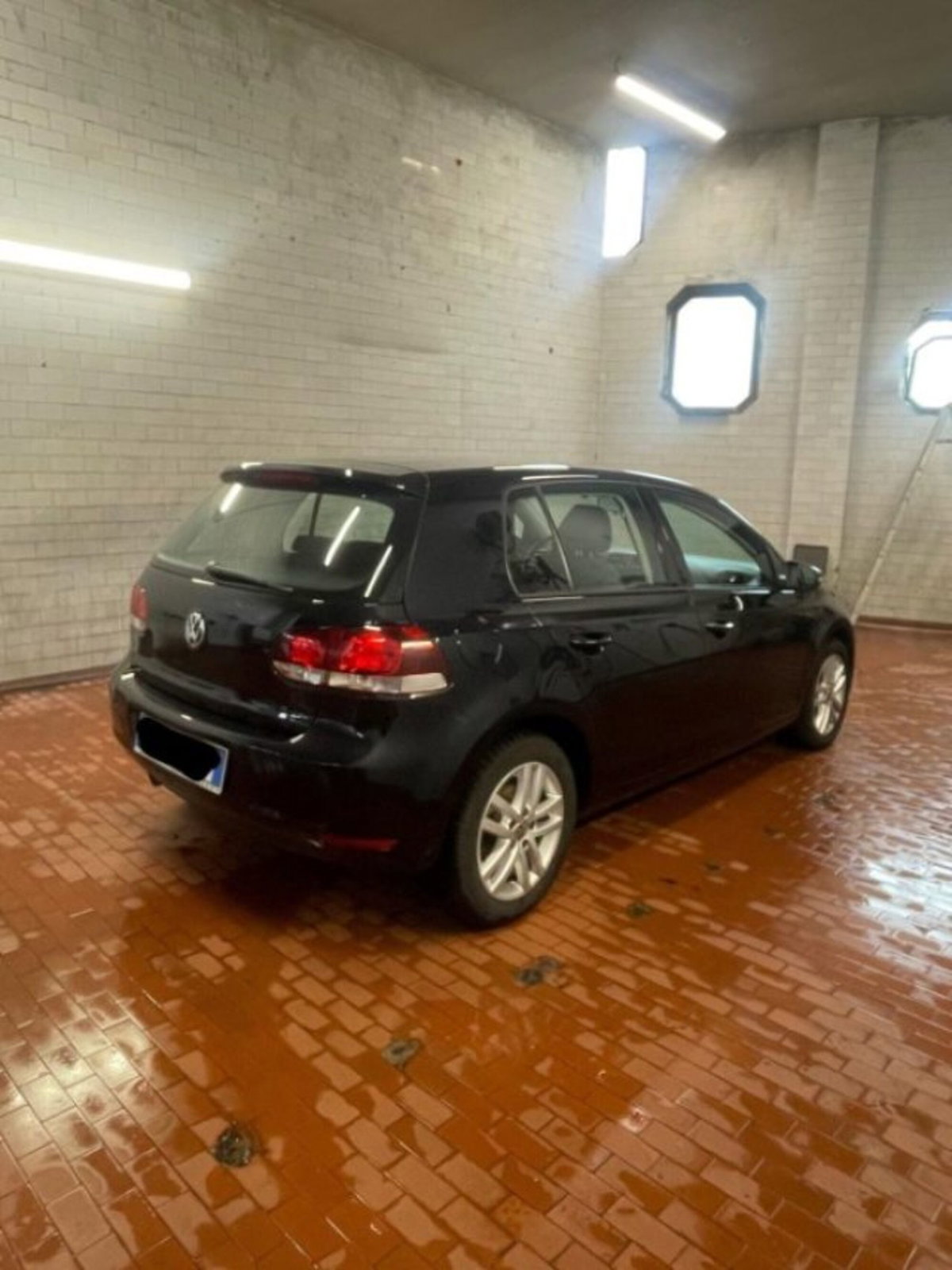 Volkswagen Golf 1.6 TDI DPF 5p. Highline (13)