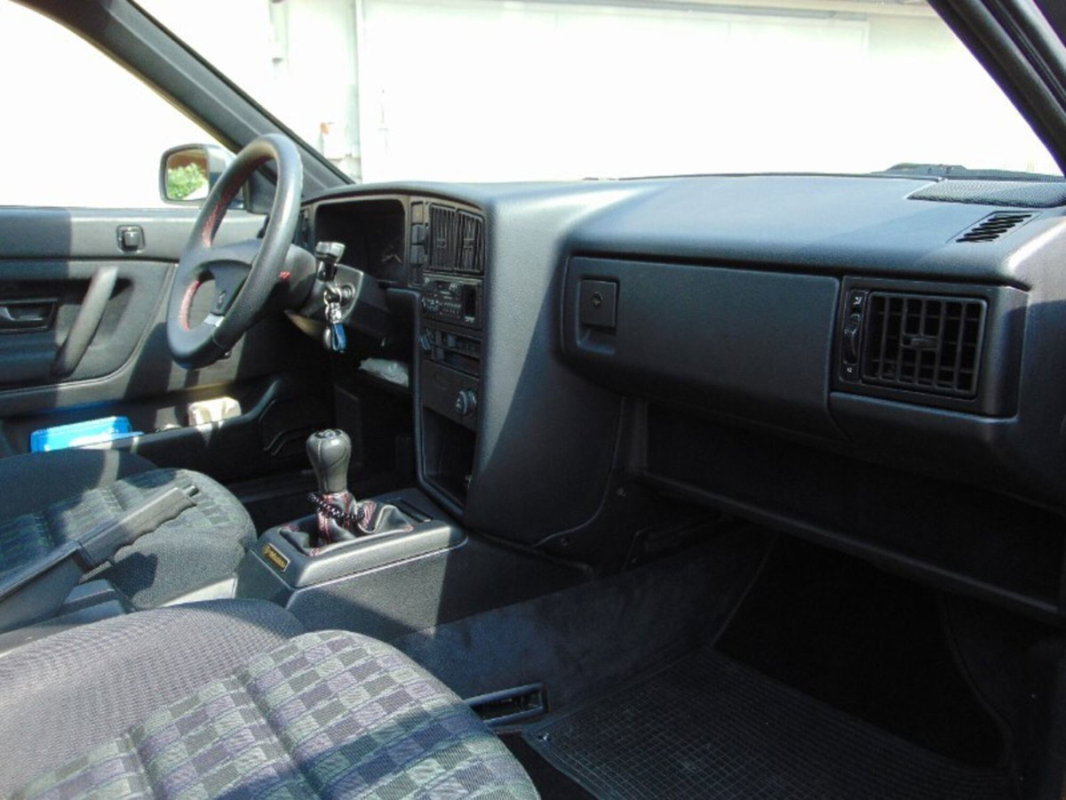 Volkswagen Corrado cat G60 (15)