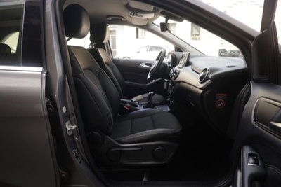 Mercedes-Benz Classe B 180 CDI Sport (10)
