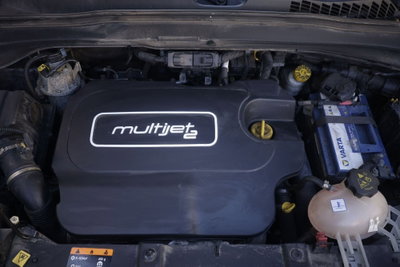 Jeep Renegade 2.0 Mjt 140CV 4WD Active Drive Limited (20)