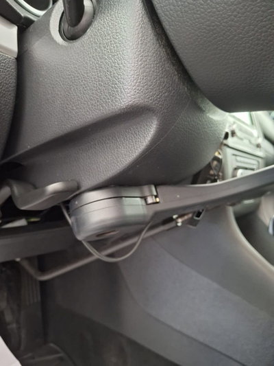 Volkswagen Golf 2.0 TDI 140CV DPF DSG 5p. Highline (11)