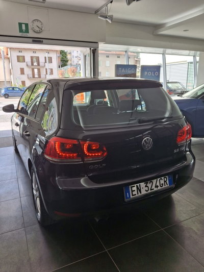 Volkswagen Golf 2.0 TDI 140CV DPF DSG 5p. Highline (3)