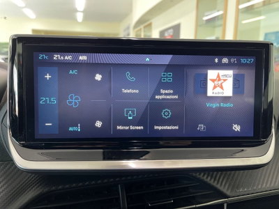 Peugeot 2008 PureTech 130 S&S EAT8 Allure Pack (19)