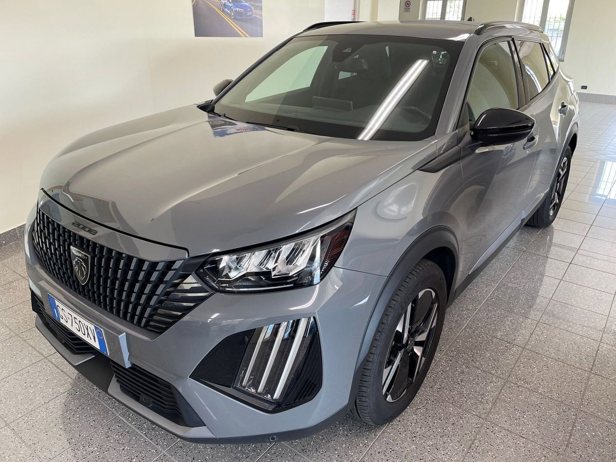 Peugeot 2008 PureTech 130 S&S EAT8 Allure Pack (2)