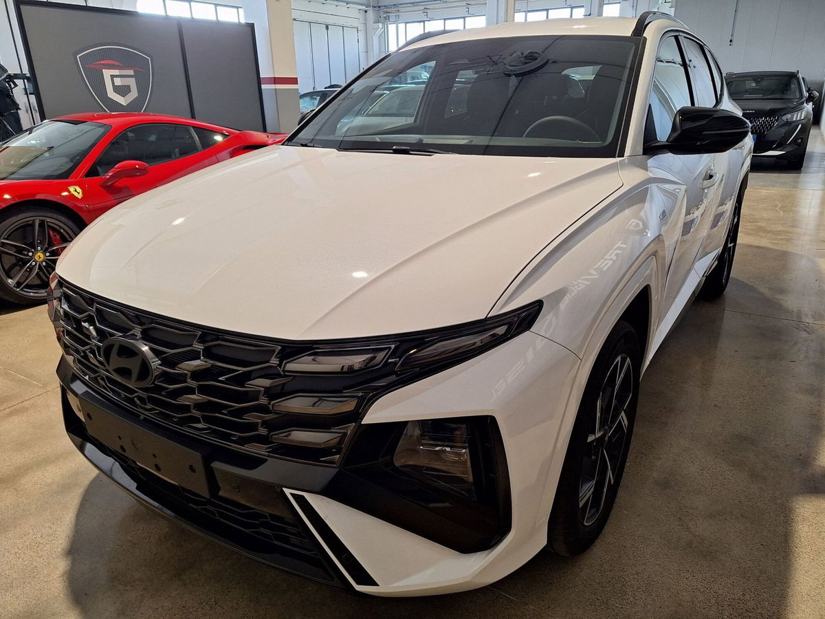 Hyundai Tucson 1.6 hev Xtech 2wd 239cv auto (3)
