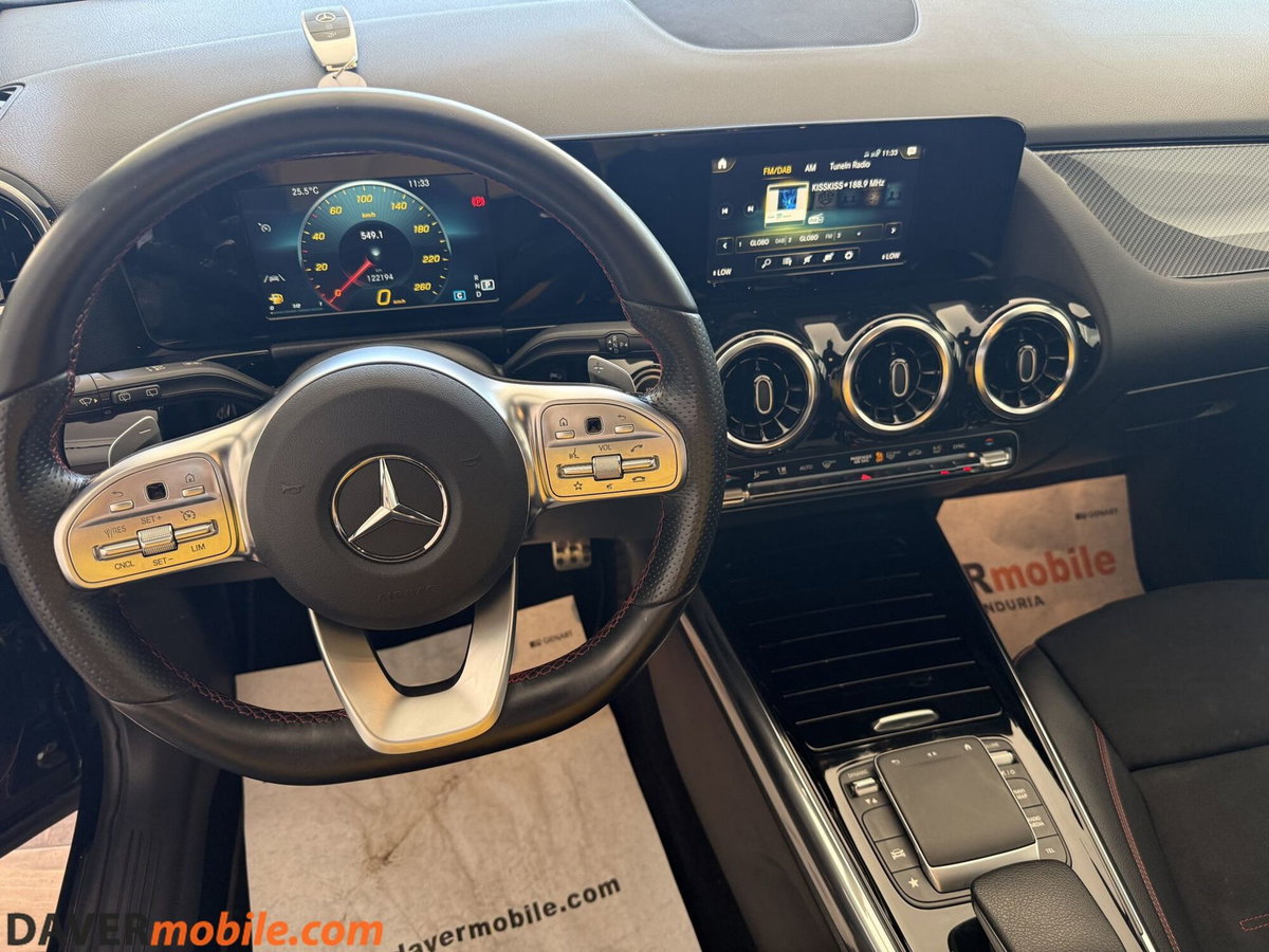 Mercedes-Benz GLA SUV 200 d AMG Line Premium Plus 4matic auto (18)