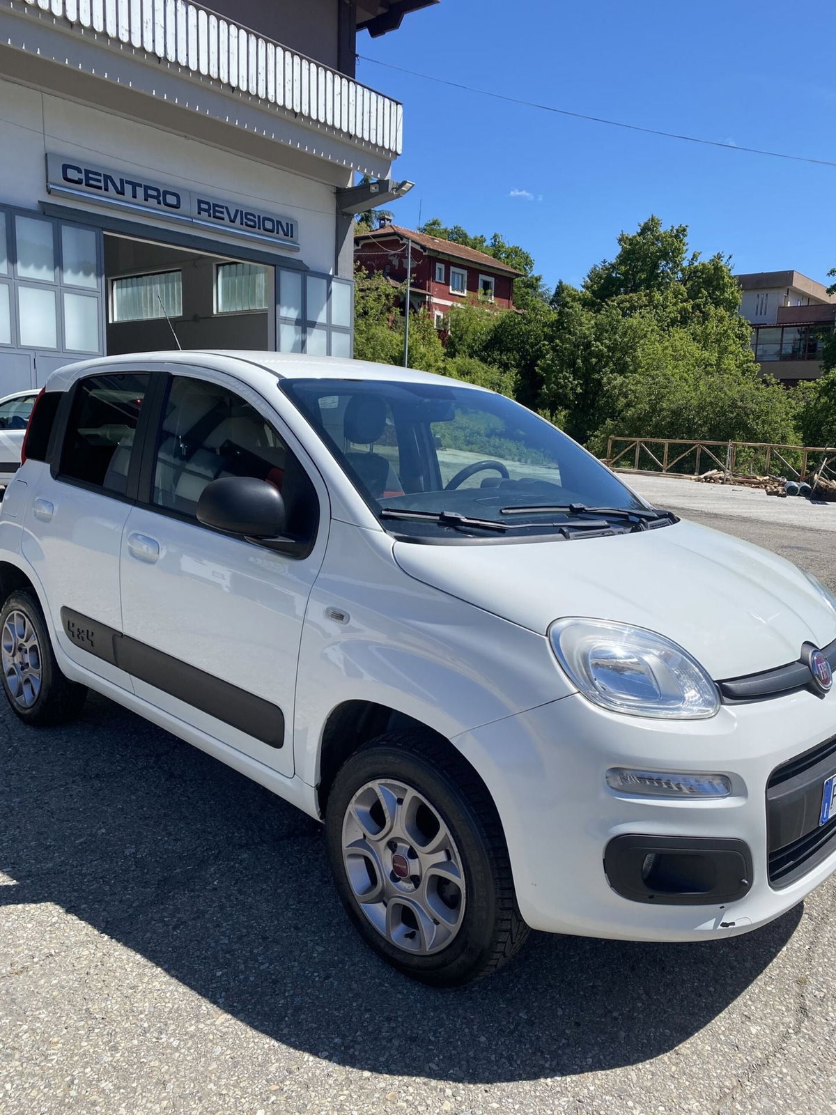 Fiat Panda 1.3 MJT 95 CV S&S 4x4 (5)