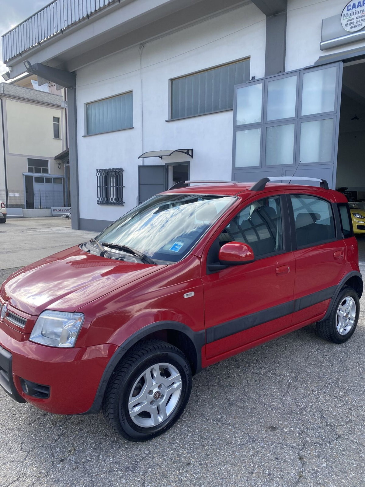 Fiat Panda 1.3 MJT 16V DPF 4x4 Climbing (4)