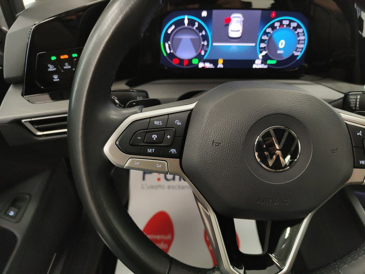 Volkswagen Golf 1.4 TSI eHYBRID 204 CV DSG Style (17)