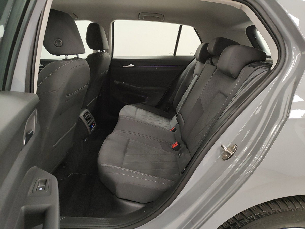Volkswagen Golf 1.4 TSI eHYBRID 204 CV DSG Style (6)