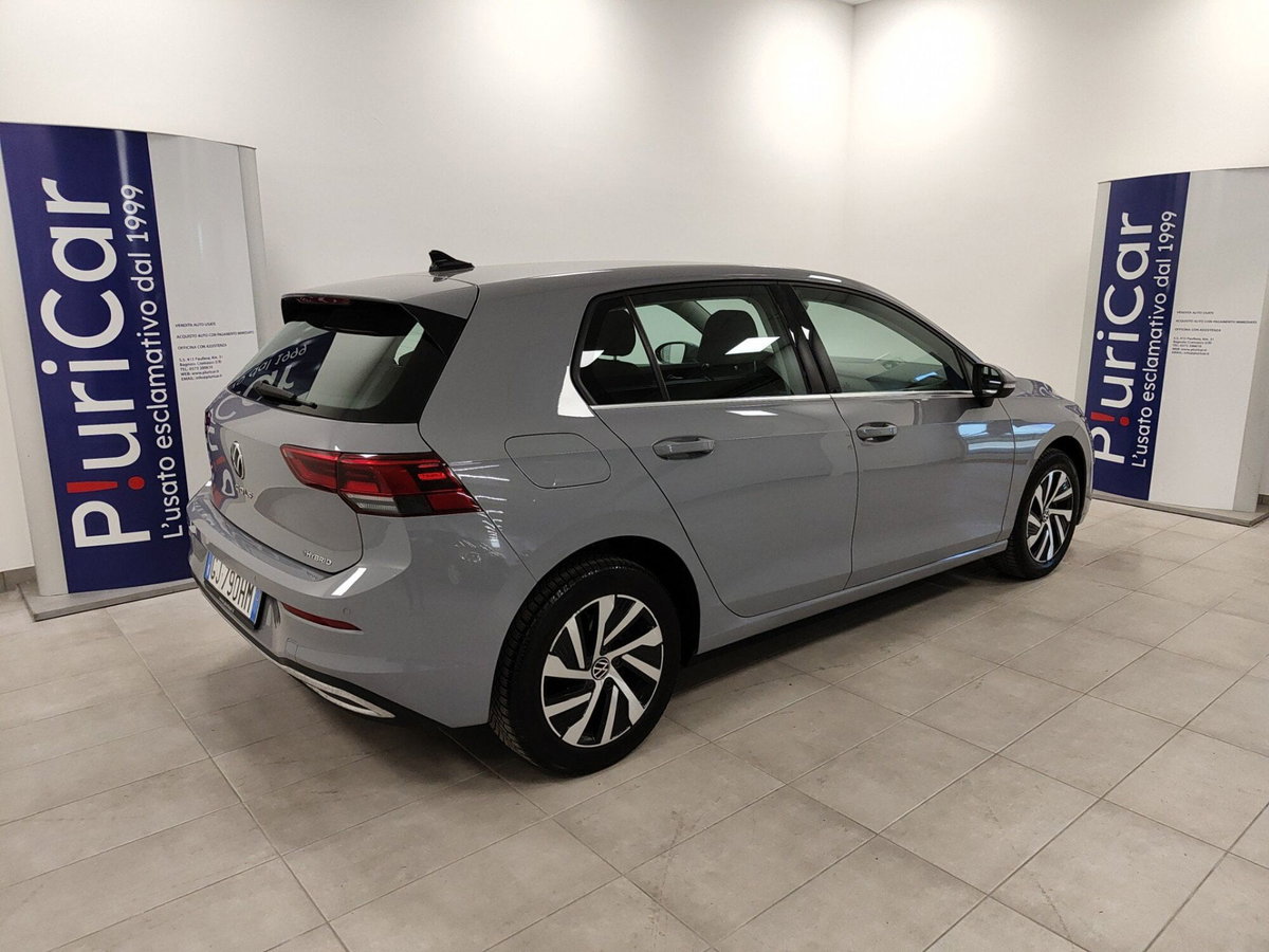 Volkswagen Golf 1.4 TSI eHYBRID 204 CV DSG Style (8)
