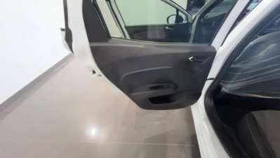 Renault Clio TCe 100 CV GPL 5 porte Techno (17)