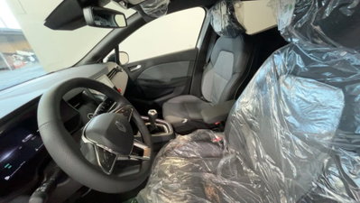 Renault Clio TCe 100 CV GPL 5 porte Techno (8)