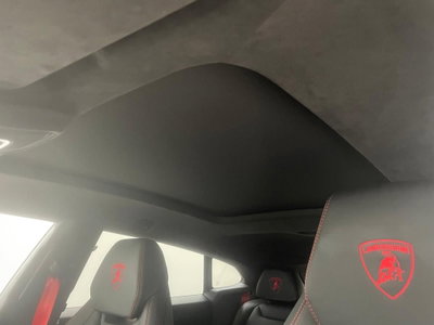 Lamborghini Urus 4.0 V8 phev SE auto (12)