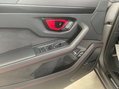 Lamborghini Urus 4.0 V8 phev SE auto (17)