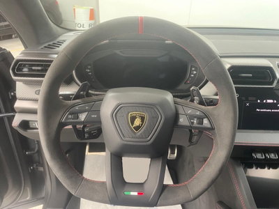 Lamborghini Urus 4.0 V8 phev SE auto (7)