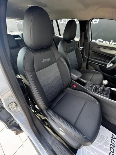 Jeep Avenger 1.2 turbo Altitude fwd 100cv (18)