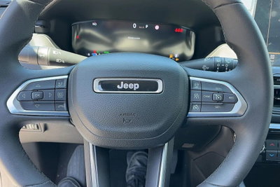 Jeep Compass 1.5 turbo t4 mhev Summit 2wd 130cv dct (13)