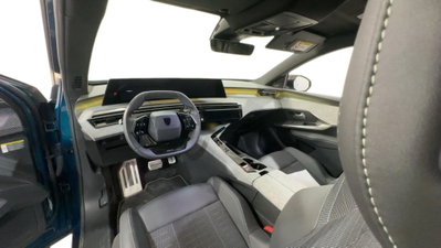 Peugeot 5008 1.2 hybrid Allure 145cv e-dcs6 (13)