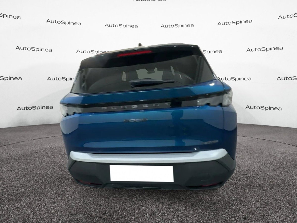 Peugeot 5008 1.2 hybrid Allure 145cv e-dcs6 (4)