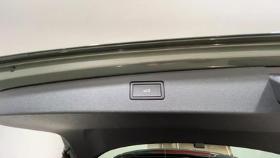 Volkswagen Tiguan 1.5 etsi Edition 130cv dsg (18)