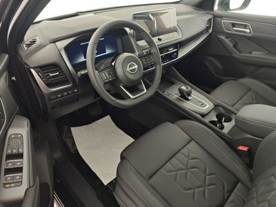 Nissan Qashqai 1.3 mhev Tekna 2wd 158cv (14)