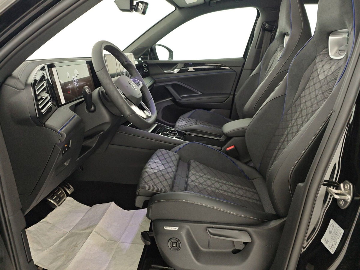 Volkswagen Tiguan 2.0 tdi R-Line 4motion 193cv dsg (14)