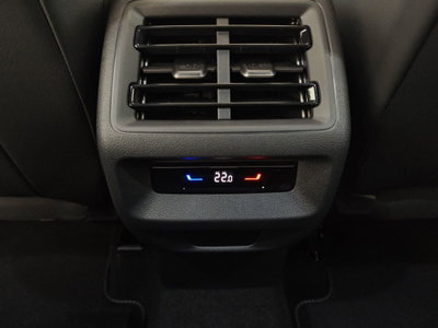 Volkswagen Tiguan 2.0 tdi R-Line 4motion 193cv dsg (18)