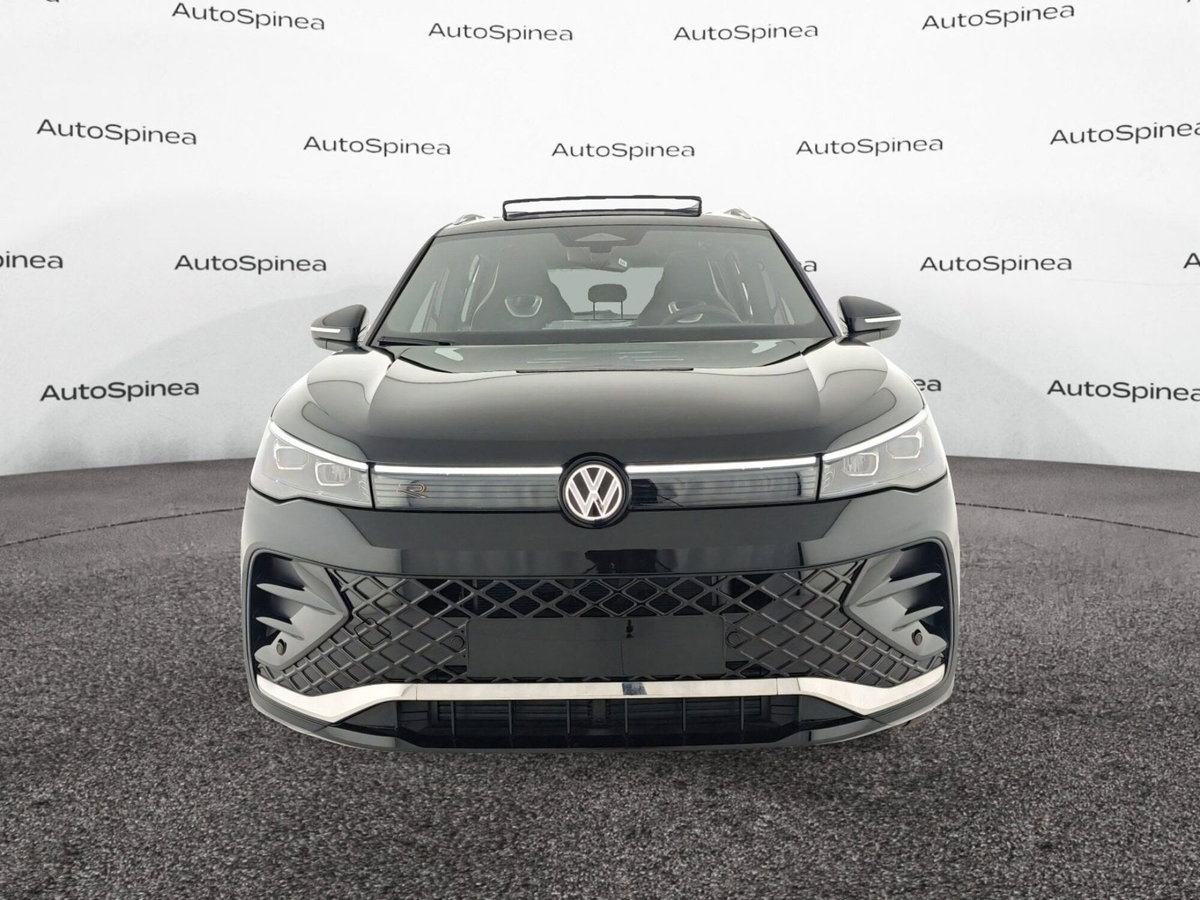 Volkswagen Tiguan 2.0 tdi R-Line 4motion 193cv dsg (2)