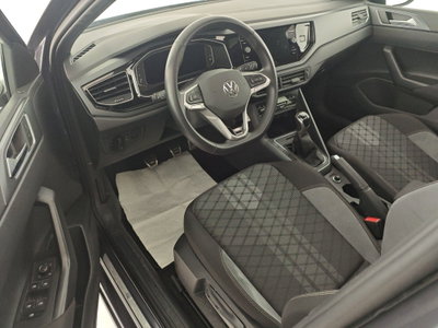 Volkswagen Taigo 1.0 tsi R-Line 115cv (17)