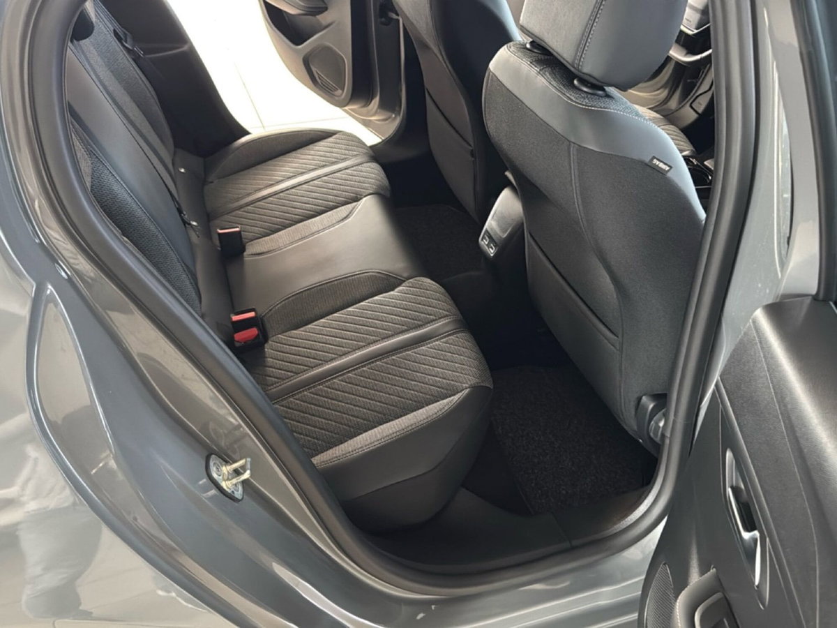 Peugeot 208 100 S&S 5 porte Allure (13)