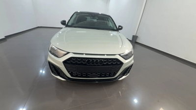 Audi A1 Sportback 30 TFSI S tronic S line edition (3)