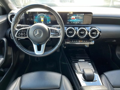 Mercedes-Benz Classe A Sedan 200 d Automatic 4p. Business (7)
