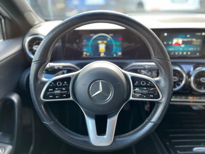 Mercedes-Benz Classe A Sedan 200 d Automatic 4p. Business (8)