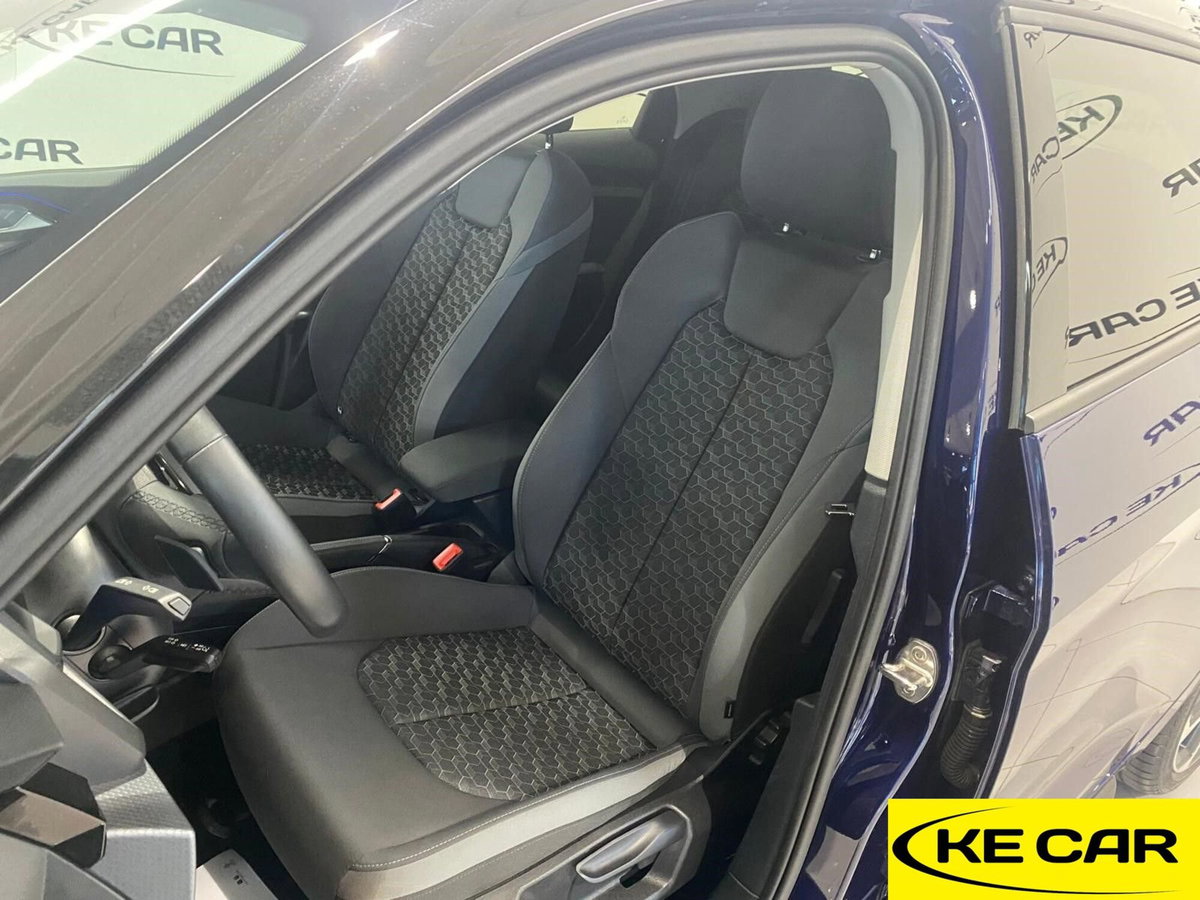 Audi A1 Sportback 30 TFSI S tronic Identity Black (14)
