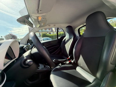 smart Fortwo 70 1.0 twinamic Youngster (11)