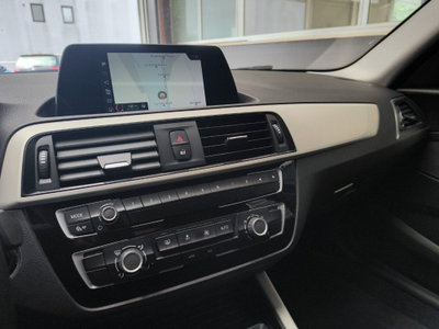 BMW Serie 1 118d 5p. Sport (16)