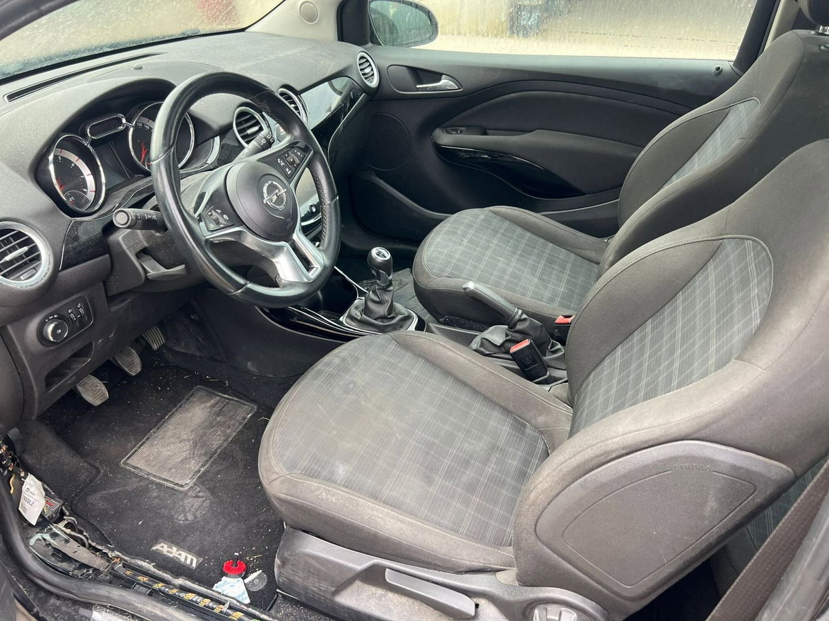 Opel Adam 1.4 87 CV GPL Tech Slam (13)