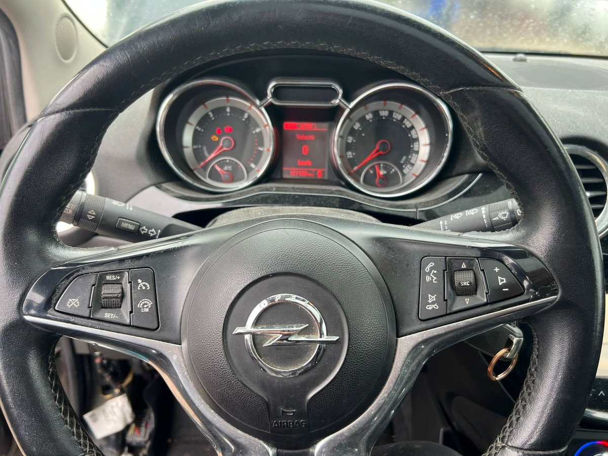 Opel Adam 1.4 87 CV GPL Tech Slam (8)