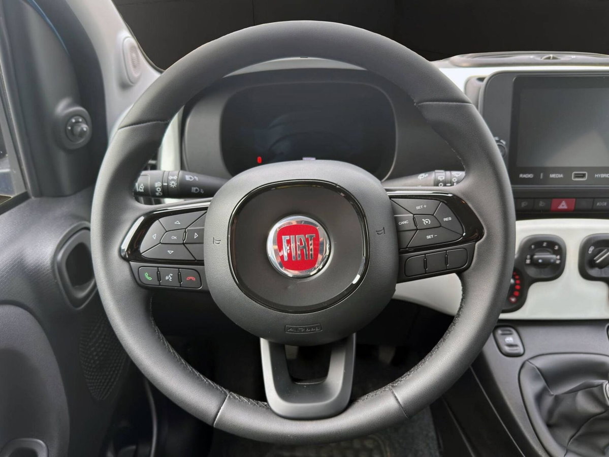 Fiat Pandina 1.0 firefly hybrid s&s 70cv (12)