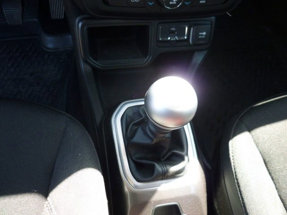 Jeep Renegade 1.6 Mjt 120 CV Limited (12)