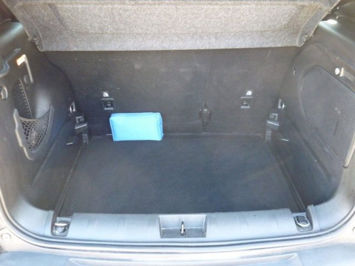 Jeep Renegade 1.6 Mjt 120 CV Limited (6)