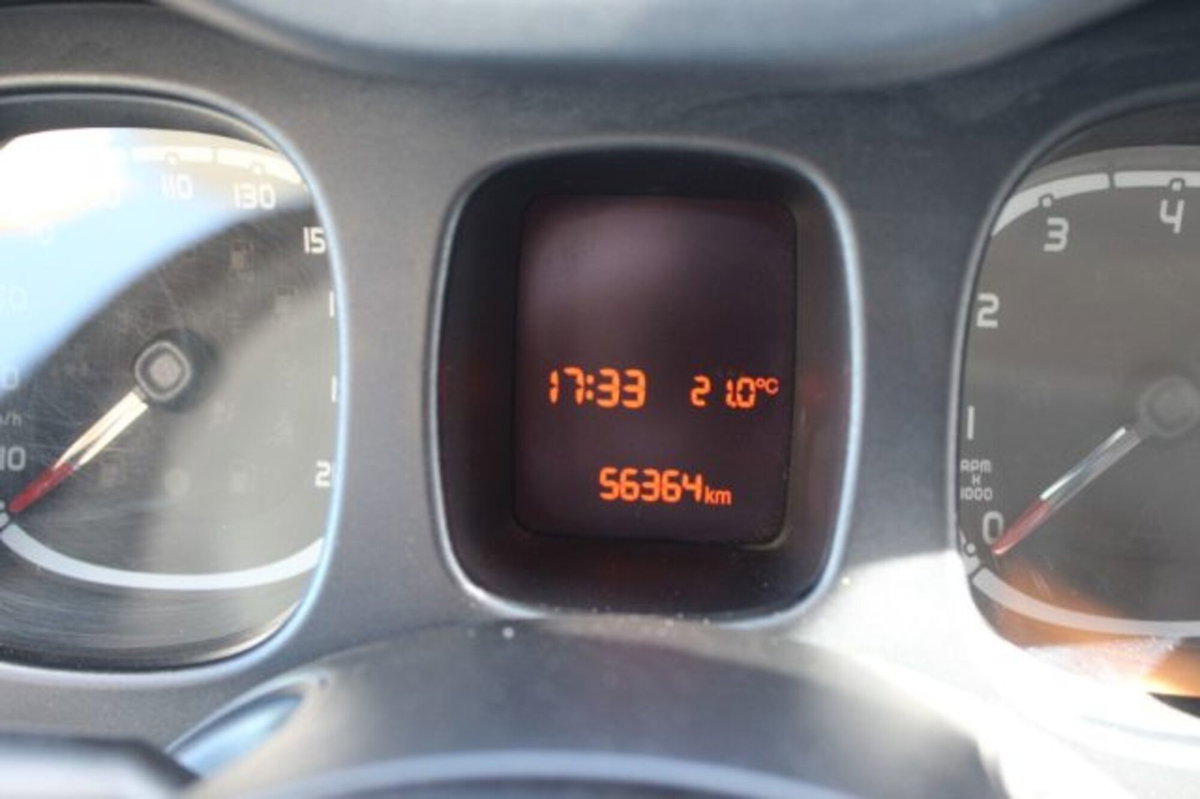 Fiat Panda 1.0 firefly hybrid s&s 70cv 5p.ti (13)