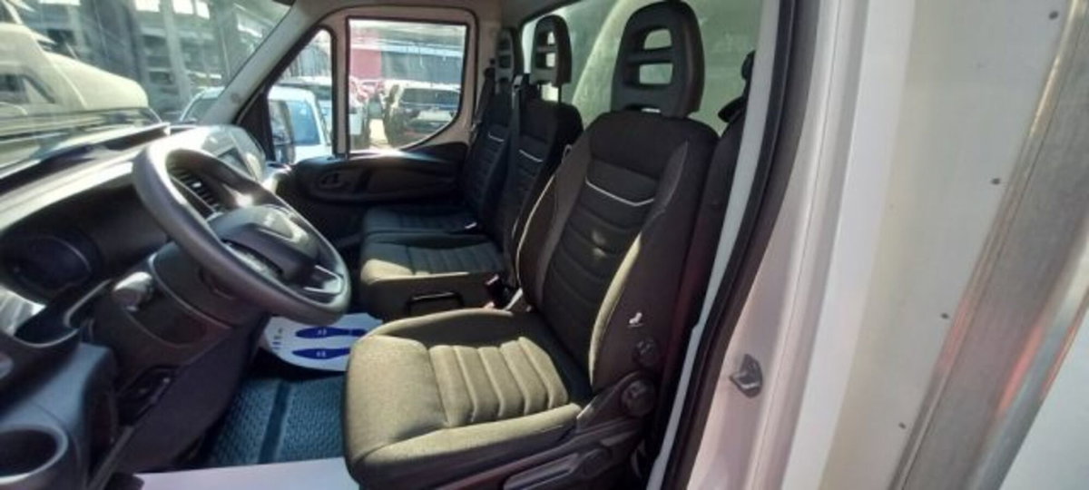 Iveco Daily Telaio 35S14H 2.3 HPT PLM Cabinato (5)